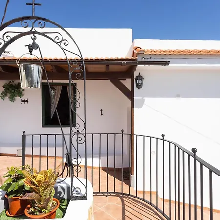 Dom wakacyjny Ek Araya *